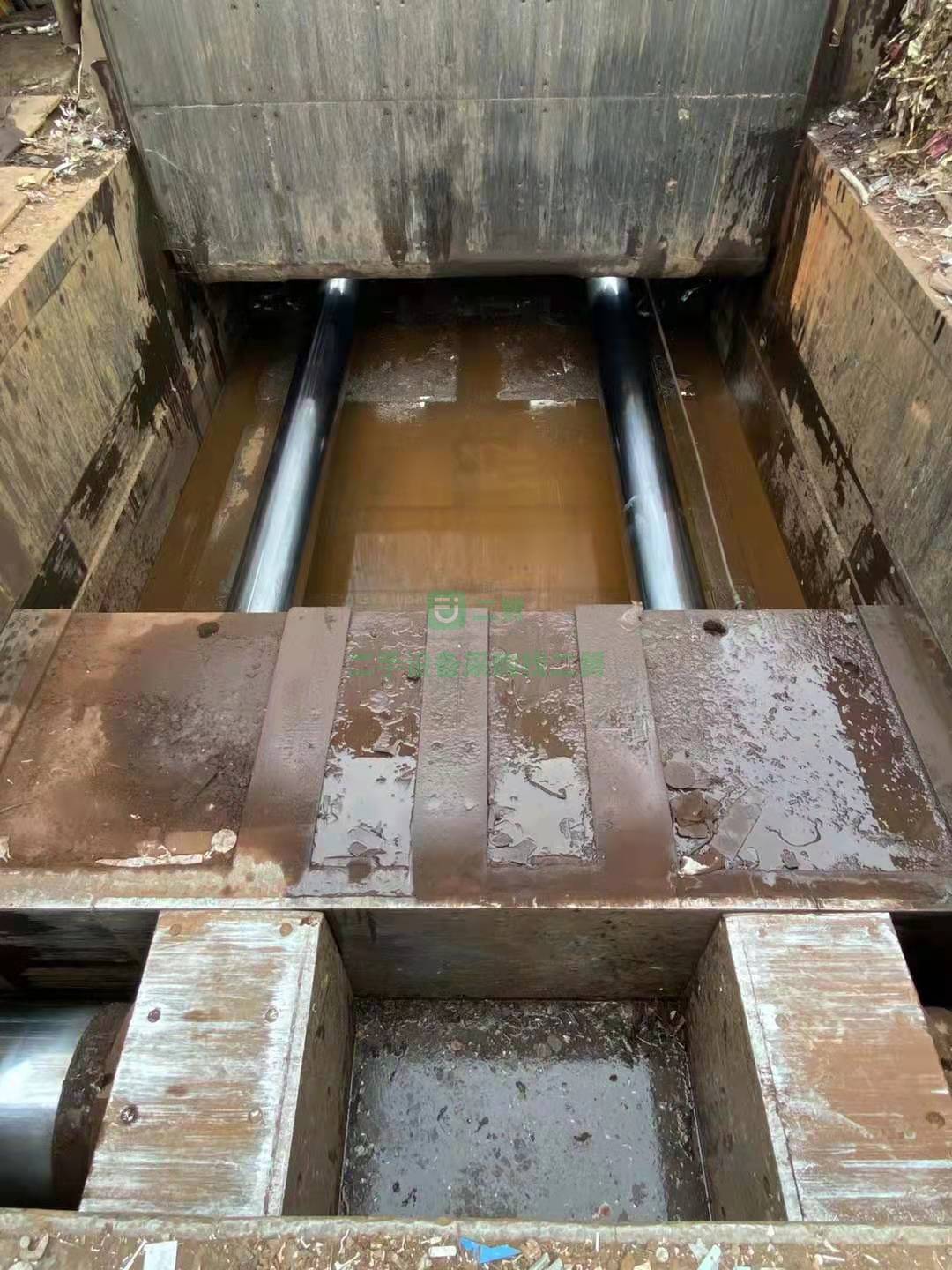 出售一臺18年華宏500噸打包機 雙主缸全自重3/3.5料箱包塊600成色級佳