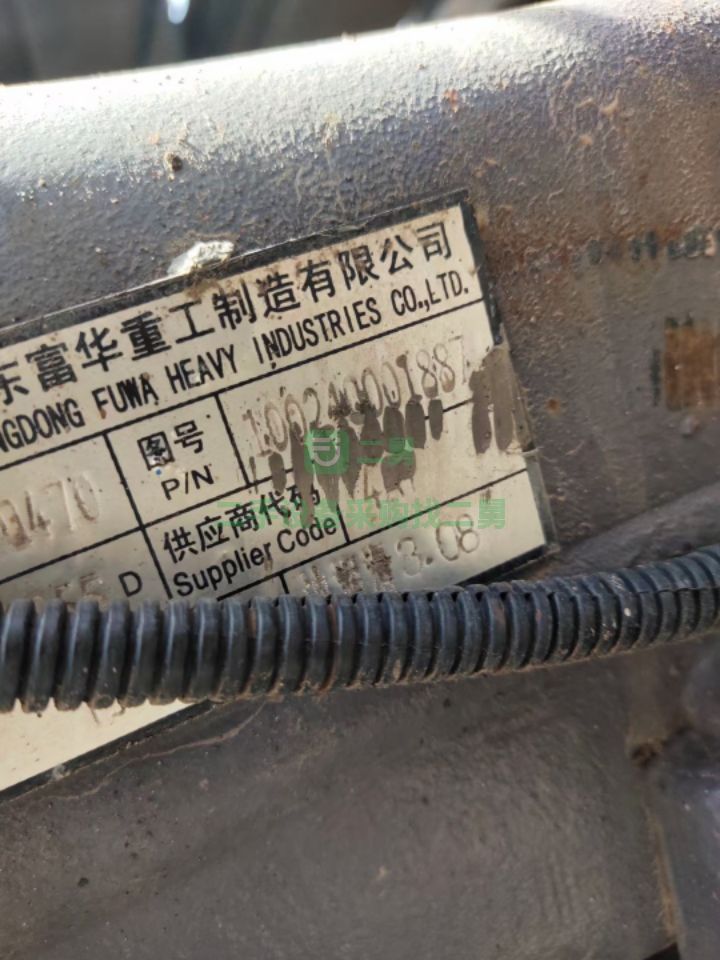 出售19年的聯合重卡550馬力牽引車