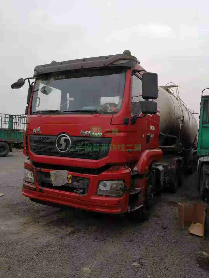 河北出售二手的德龍M3000半掛牽引車