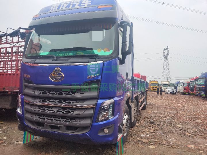出售19年4月上戶乘龍H7480平板貨車。