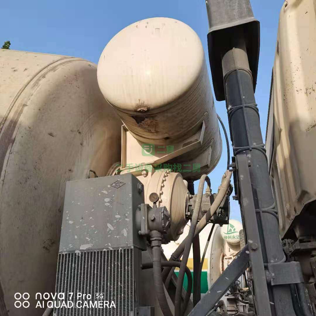 出售一臺14年國四歐曼20方攪拌車，濰柴375馬力