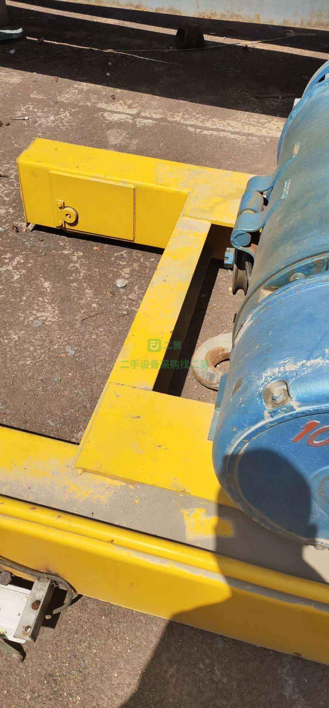 低價出售二手10噸龍門吊