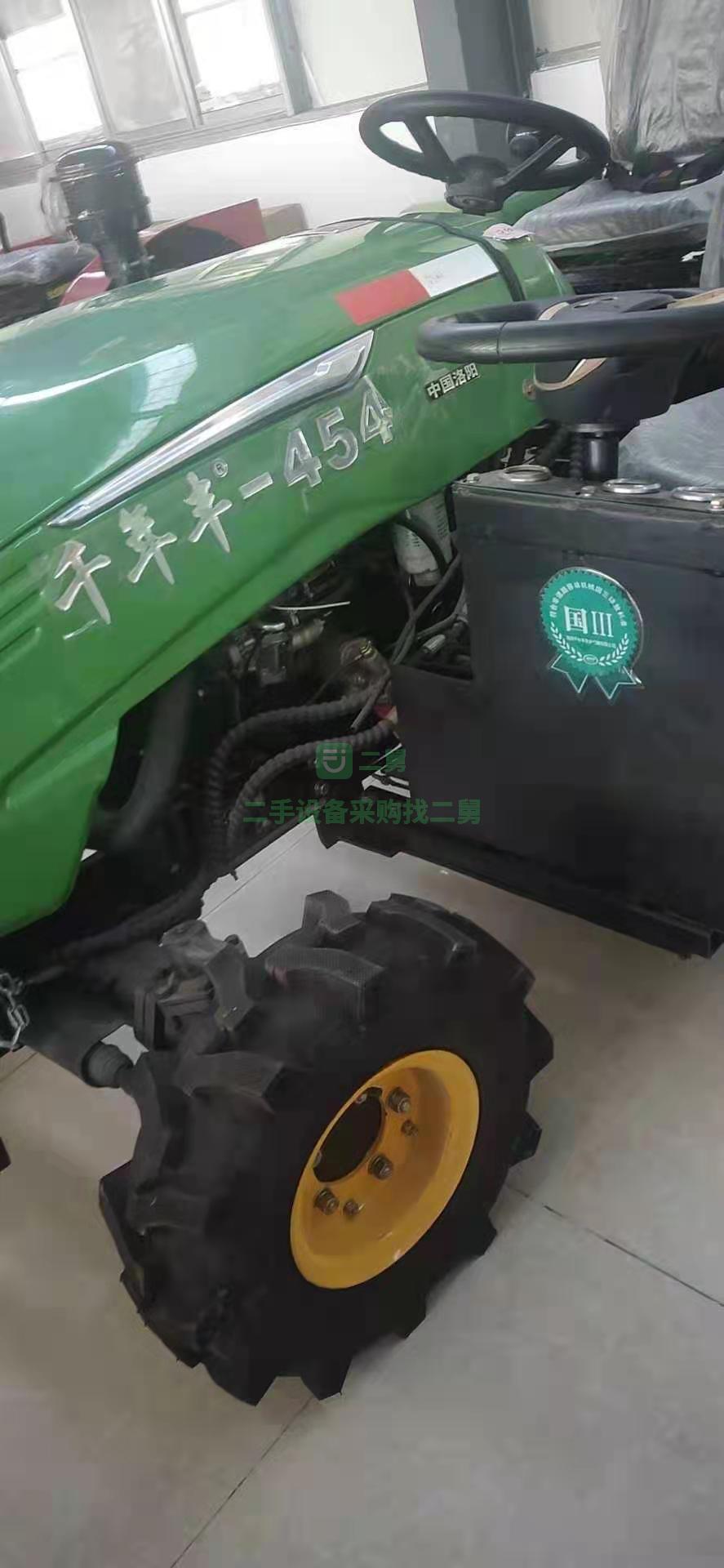處理全新庫存千年豐輪式拖拉機