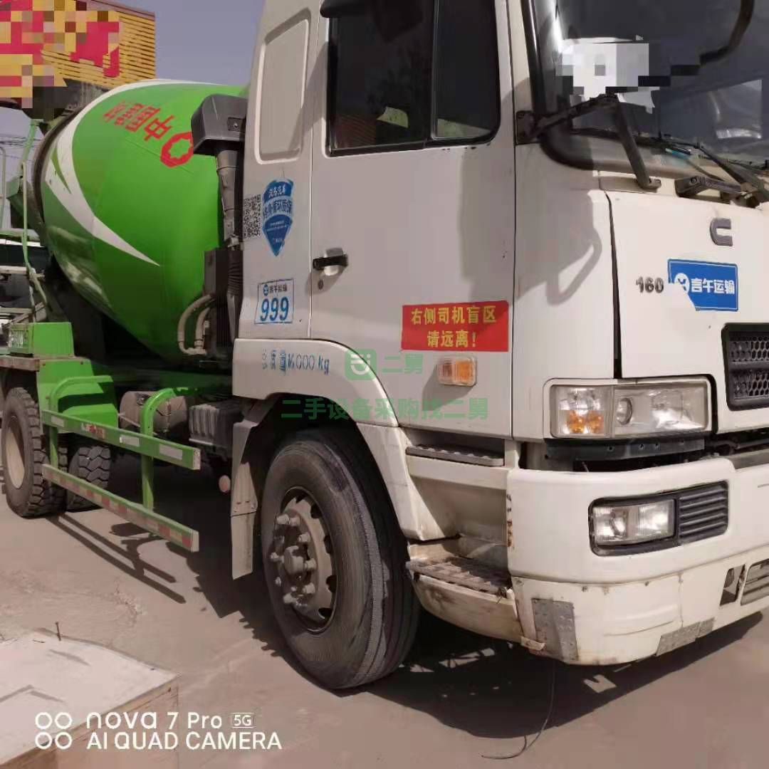 出售一臺(tái)18年國(guó)五華菱單橋8方罐攪拌車 160馬力