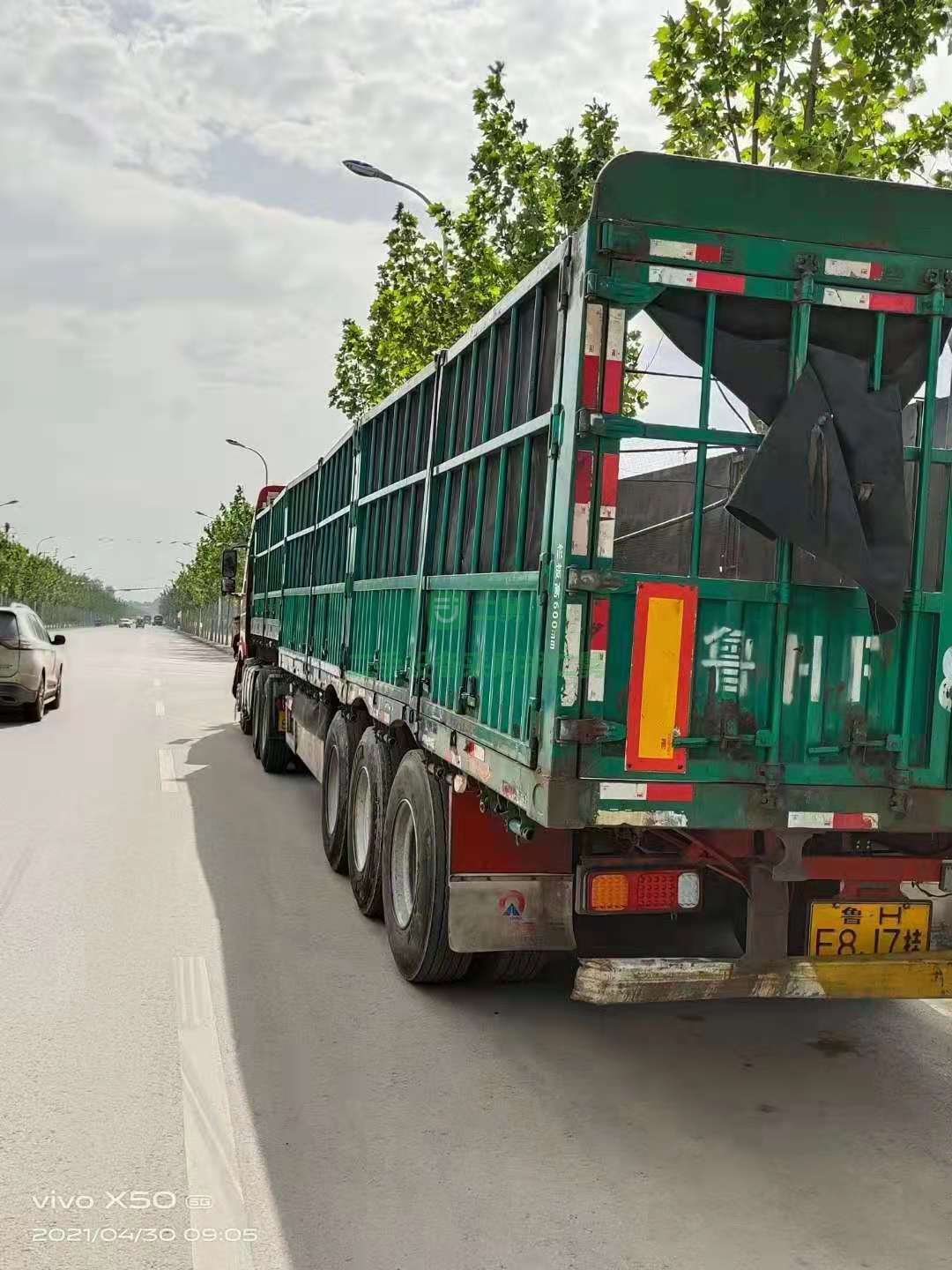 出售解放新北方版500馬力牽引車啰響掛13米～2.55米大開門高低掛可分開賣