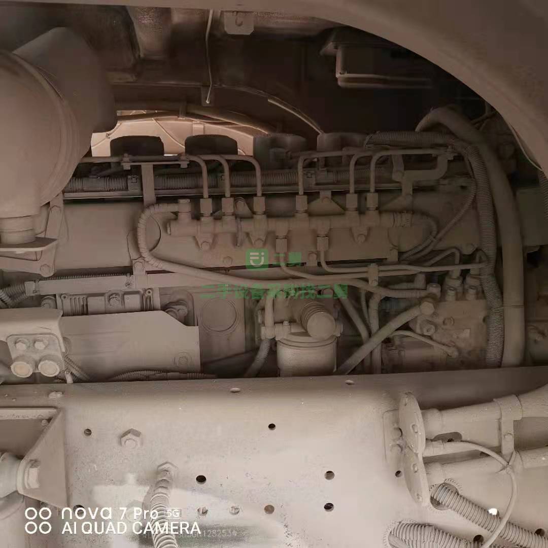 出售一臺17年國五大20方豪沃攪拌車380馬力，重汽發動機