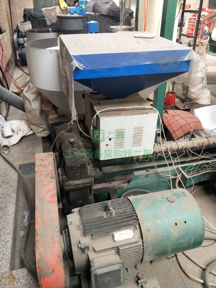 河北出售大連石灰窯高壓吹膜機，1300寬50螺桿18.5電機