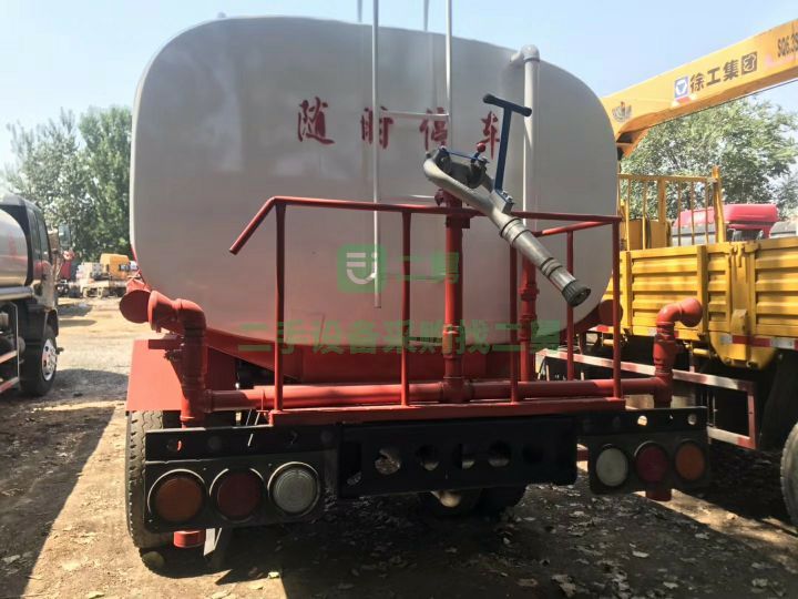 出售二手九成新的東風天錦灑水車