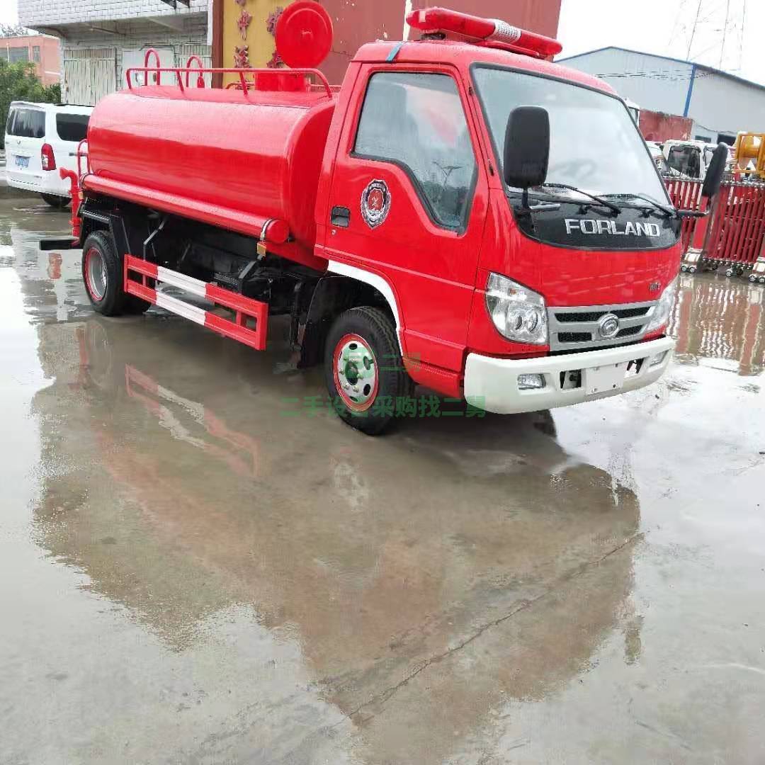 處理一臺5噸消防灑水車，價格便宜 先到先得