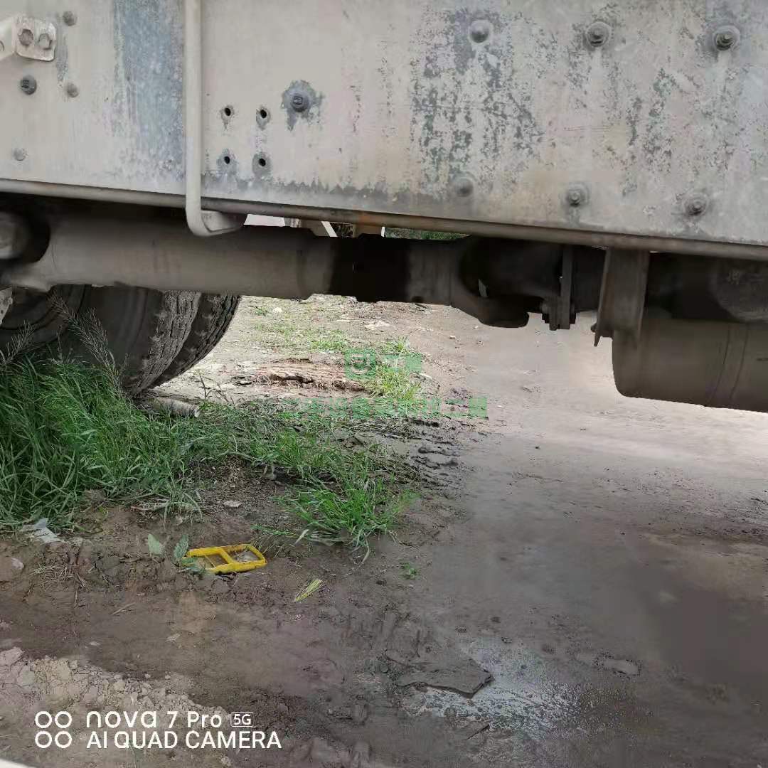 處理多臺15年國四大14方豪沃到家攪拌車，重汽發動機