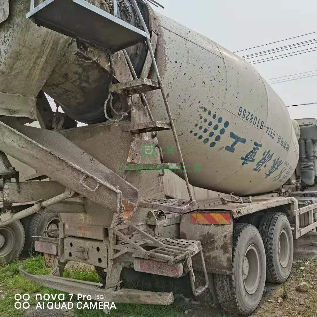 處理多臺15年國四大14方豪沃到家攪拌車，重汽發動機