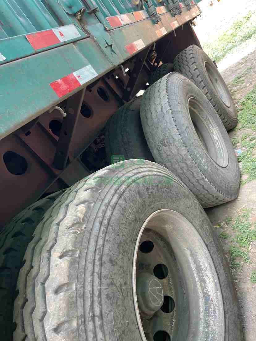 出售18年的永達(dá)11米半掛車，車況良好