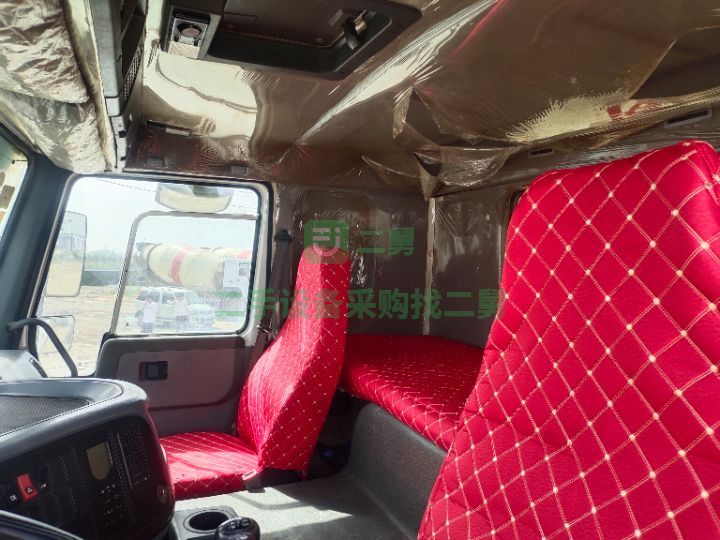 出售重汽豪沃大20方攪拌車 ，17年7月，10速變速箱，亞特重工上莊