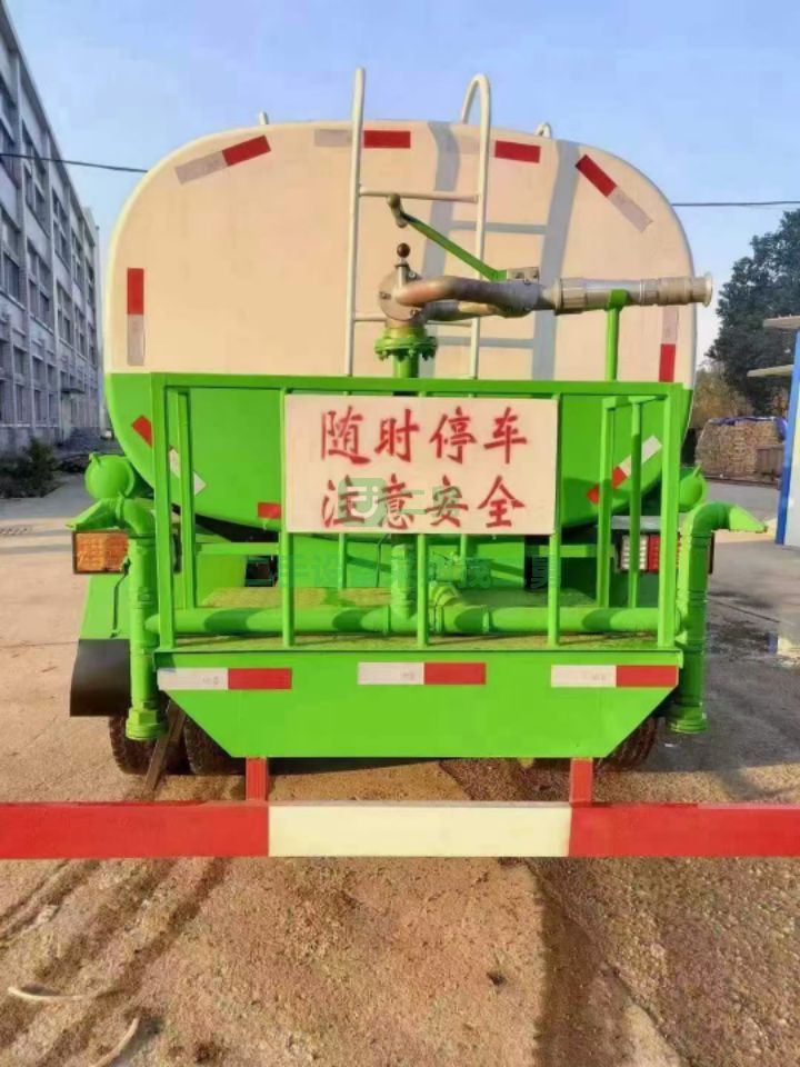 湖南出售二手程力威牌灑水車9成新