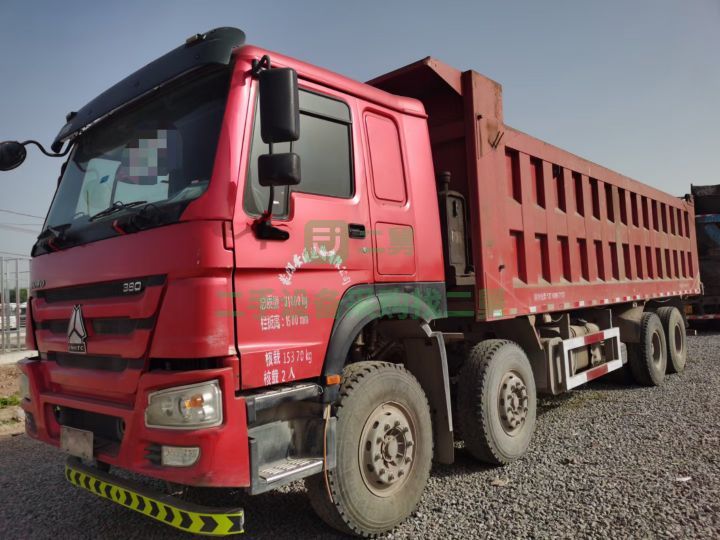 出售二手的20年的貨車，車況好，支持分期
