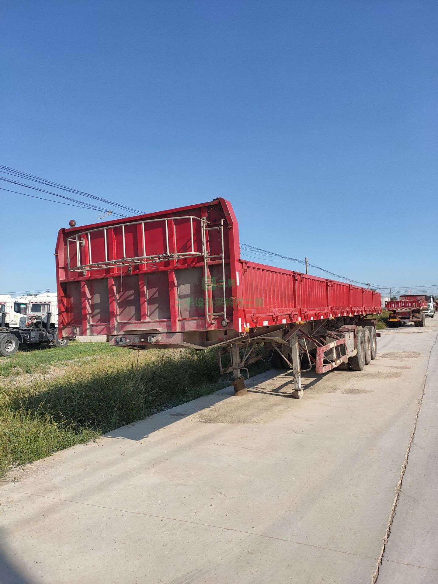 出售21年的半掛車高欄標(biāo)箱后翻高地板