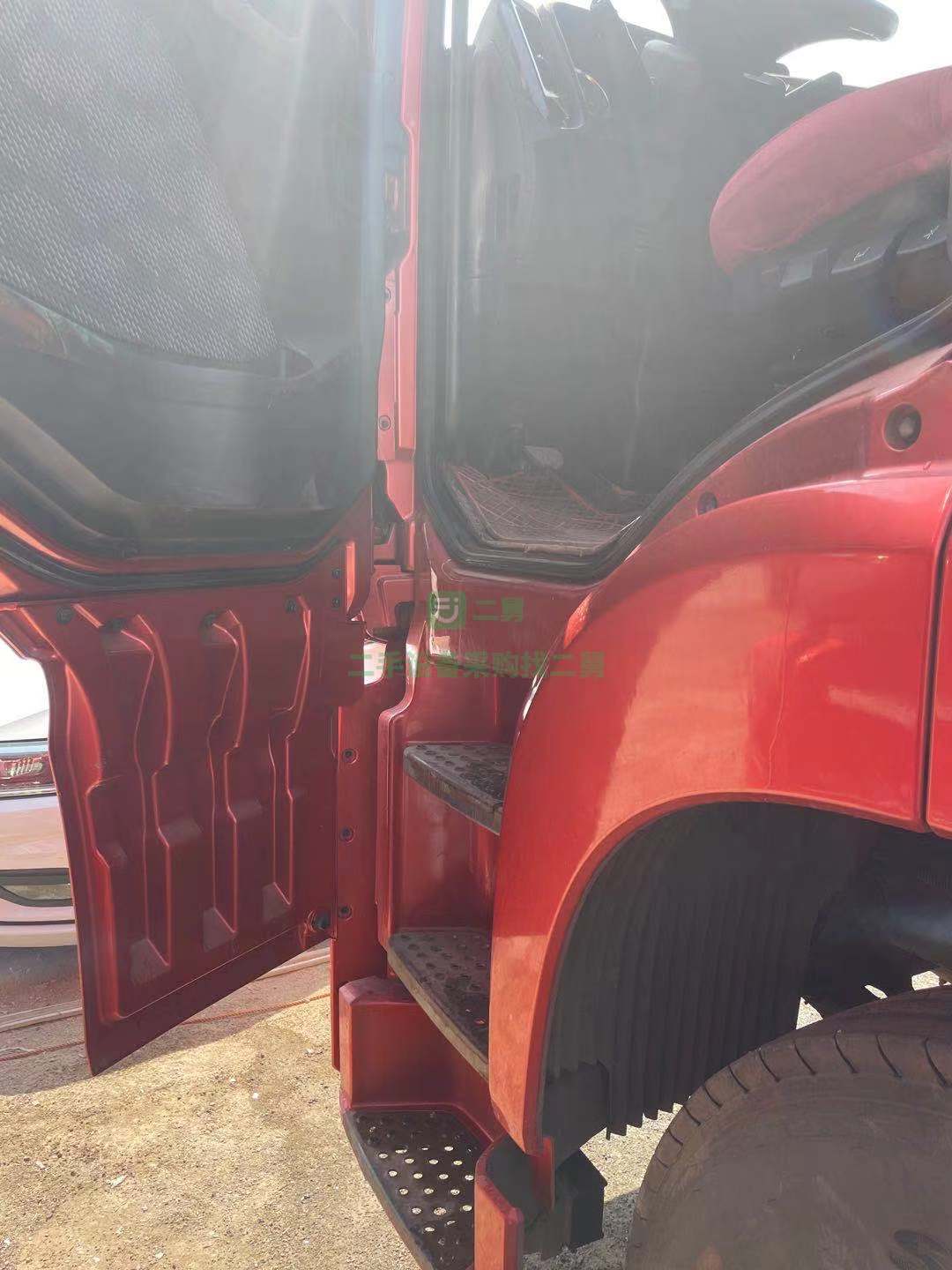 出售2019年5月的解放Jh6牽引車400馬力原版無磕碰