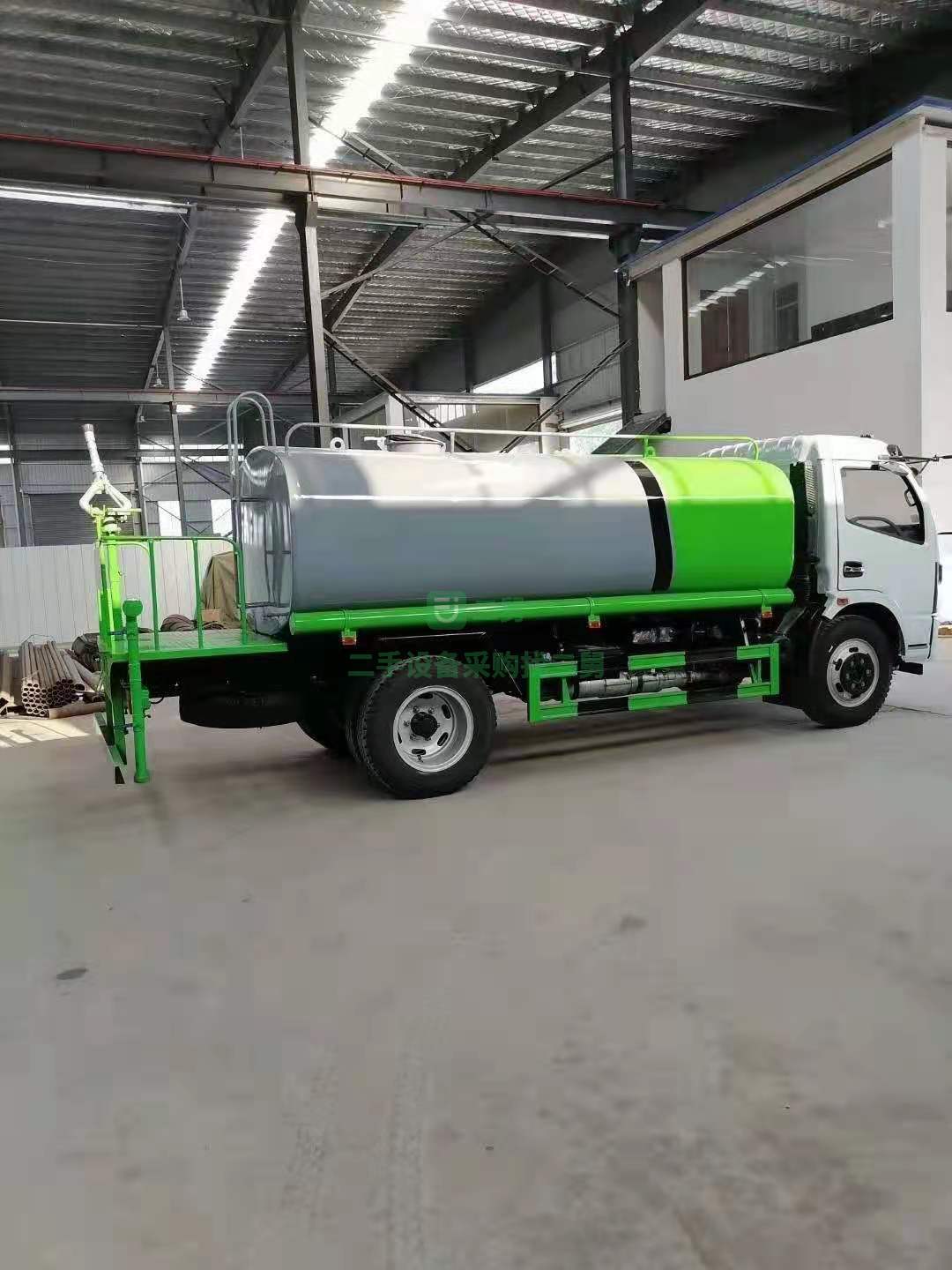 出售全新國六五方藍牌灑水車  配備高
