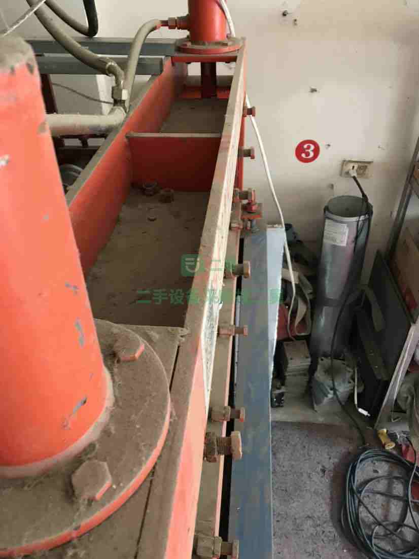 湖北出售二手的9成新90型雙層圧瓦機