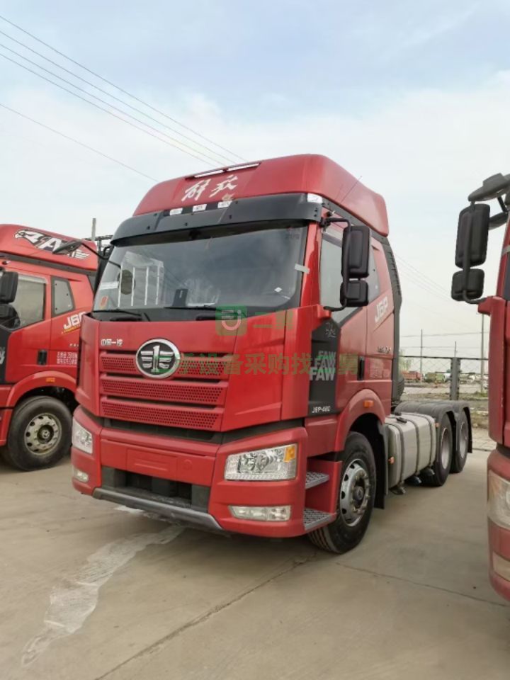 出售解放J6P質慧版2.0+牽引車，460馬力