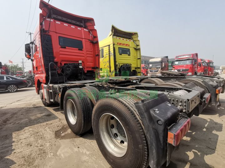 出售2017年8月汕德卡C7H牽引車，540馬力，國五，德國曼發動機