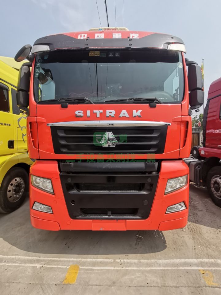 出售2017年8月汕德卡C7H牽引車，540馬力，國五，德國曼發動機