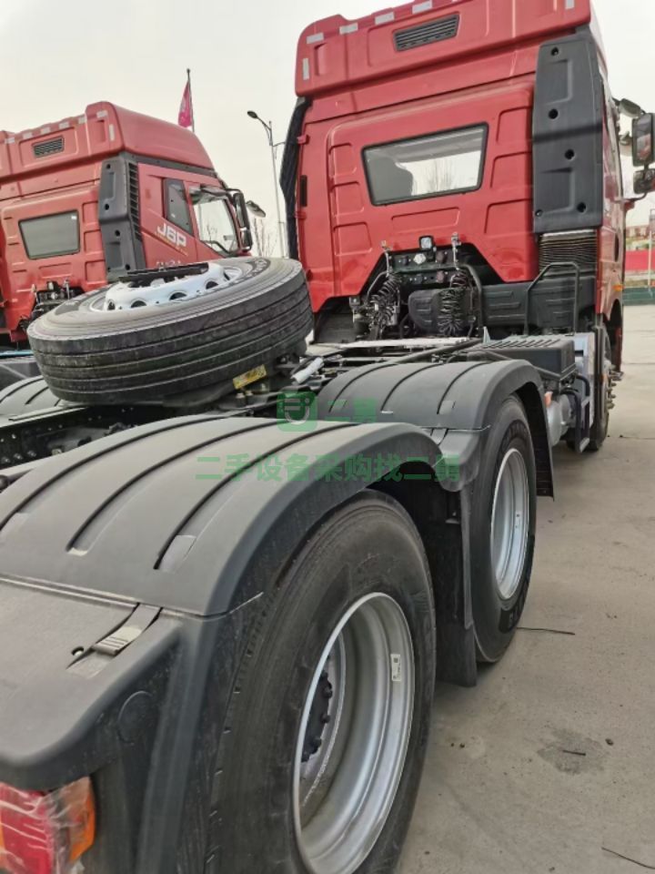 出售解放J6P質慧版2.0+牽引車，460馬力