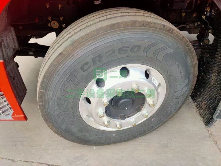 出售20年的解放J6P460馬力牽引車，最新款，新北方