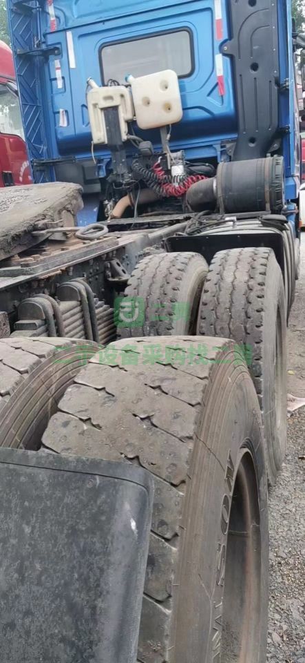 出售重體德龍X3000，國五550馬力牽引車，帶原車液緩