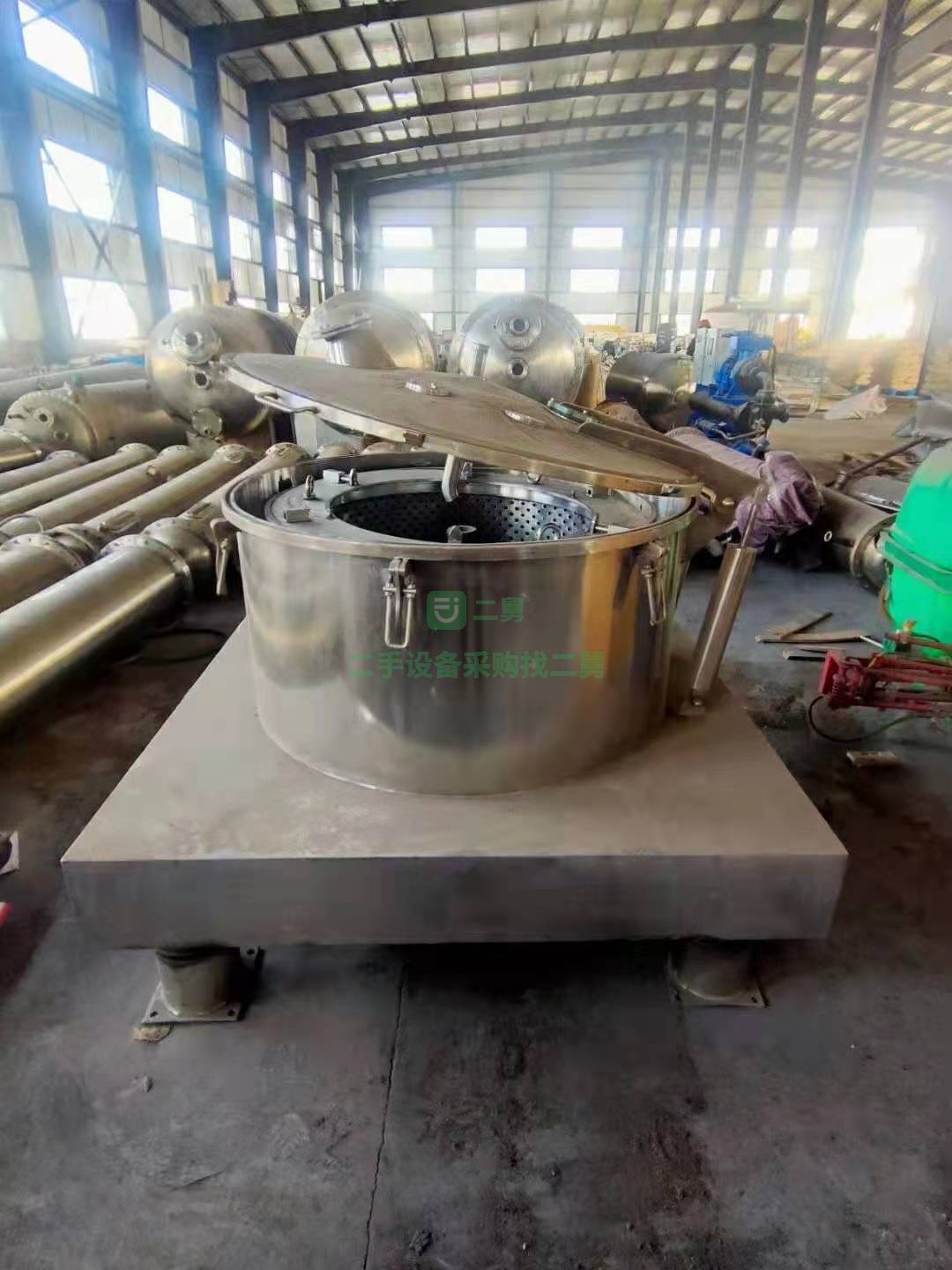 處理張家口鑫中大產1000型平板吊帶離心機，電機直連
