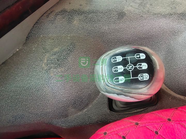出售14年12月大14方攪拌車重汽發動機