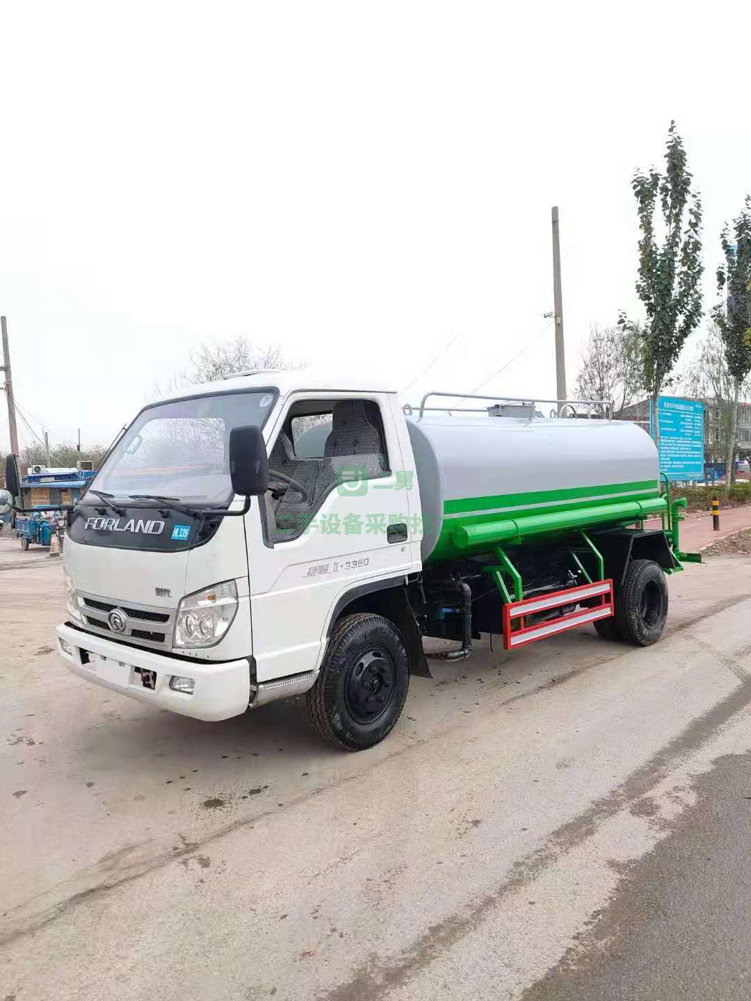 出售一臺庫存一類底牌時代新款5立方灑水車