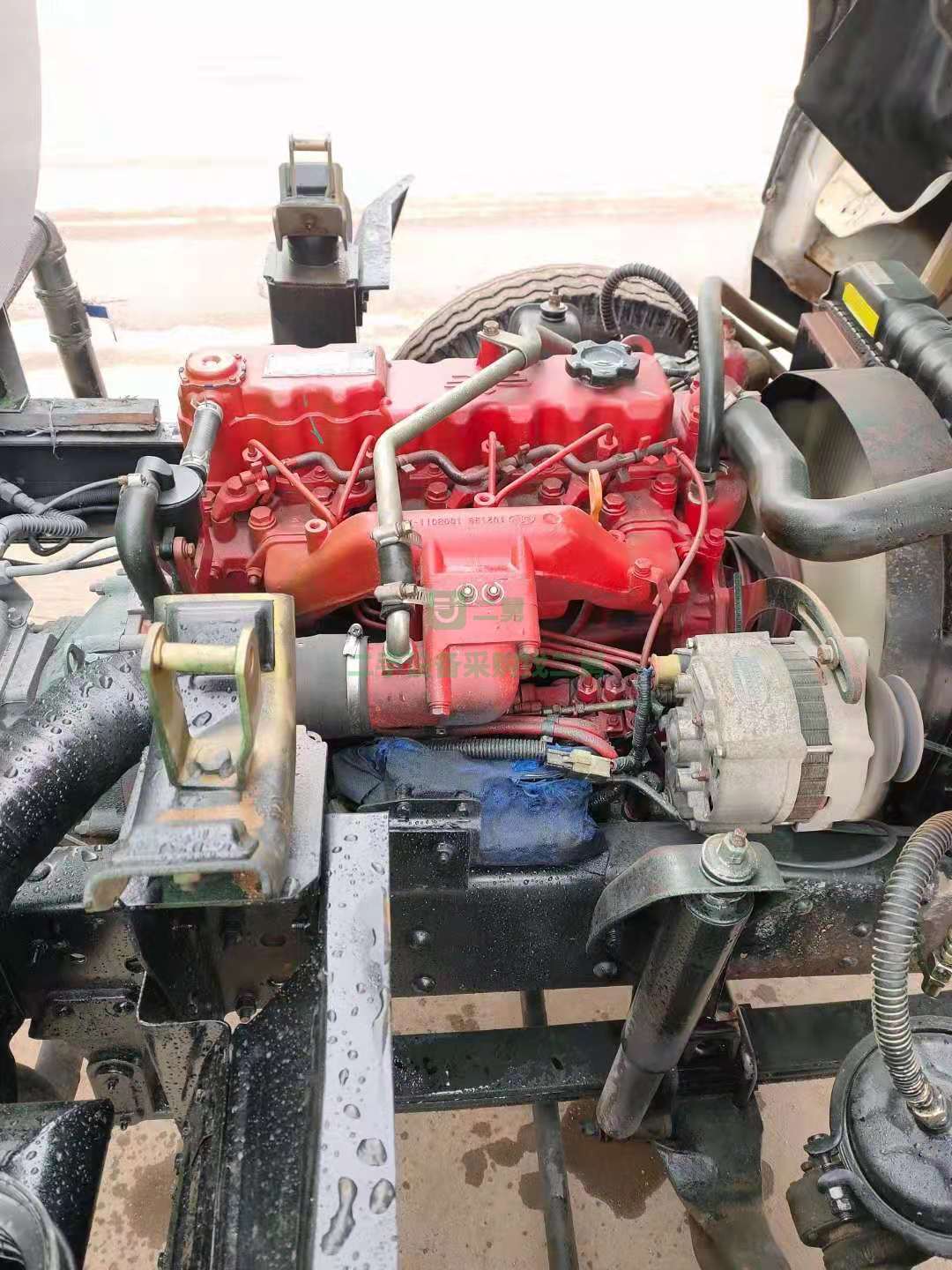 出售一臺庫存一類底牌時代新款5立方灑水車