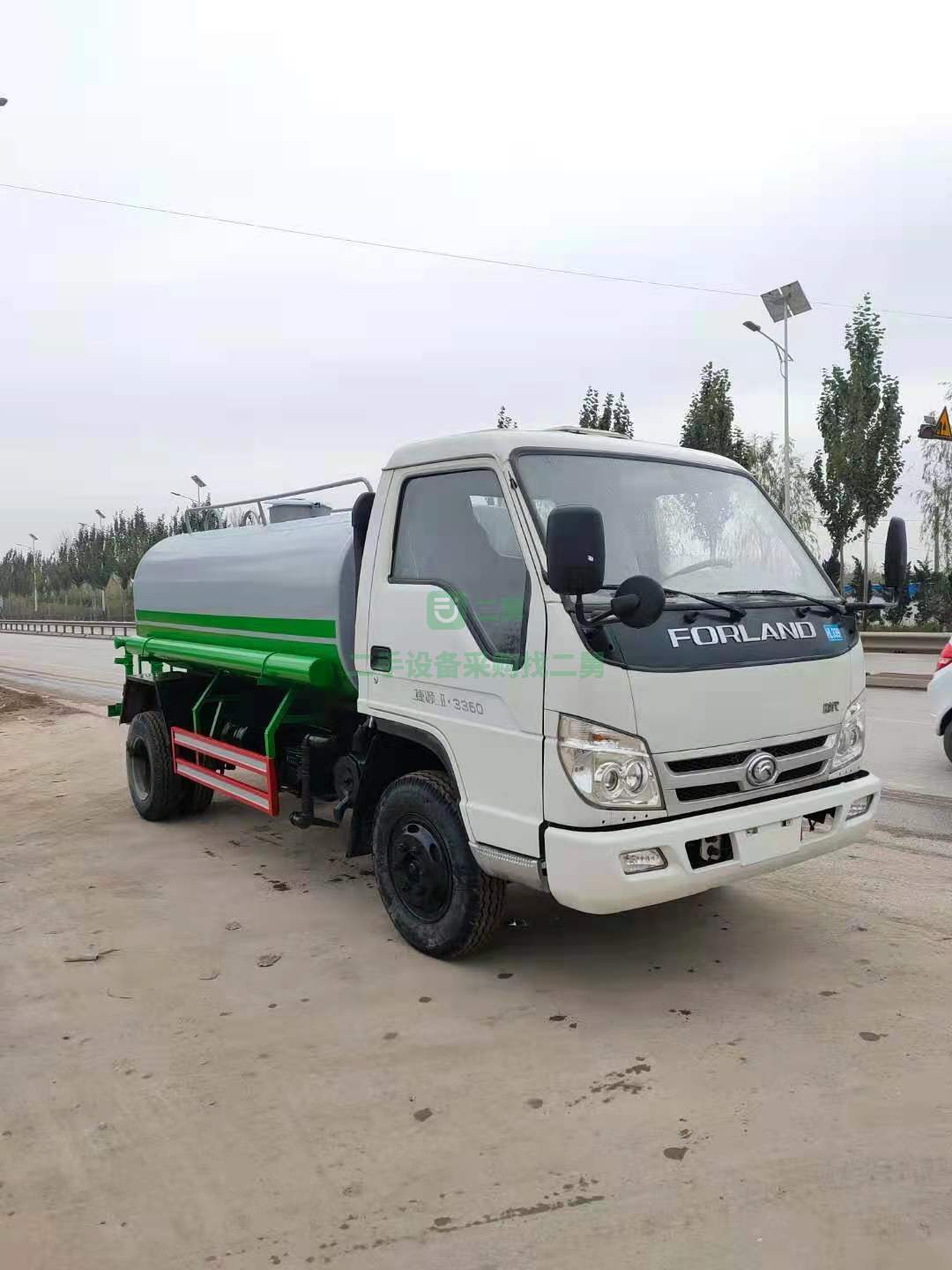 出售一臺庫存一類底牌時代新款5立方灑水車