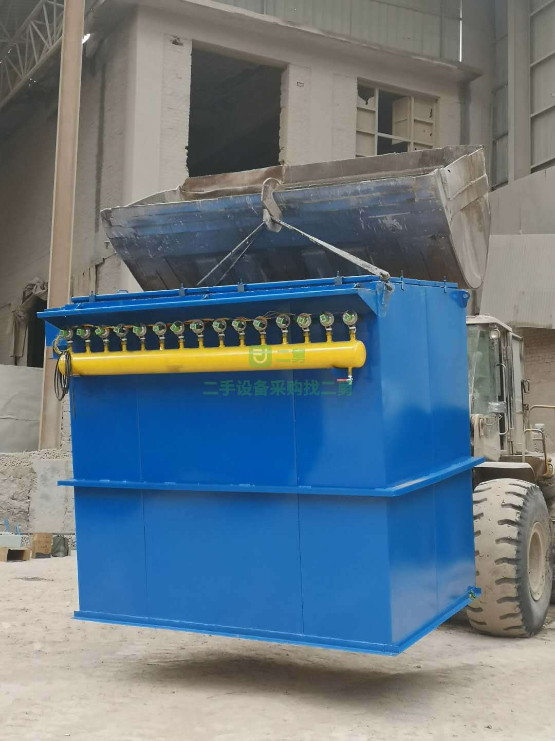 出售九成新的DMC-120袋破碎機布袋除塵器
