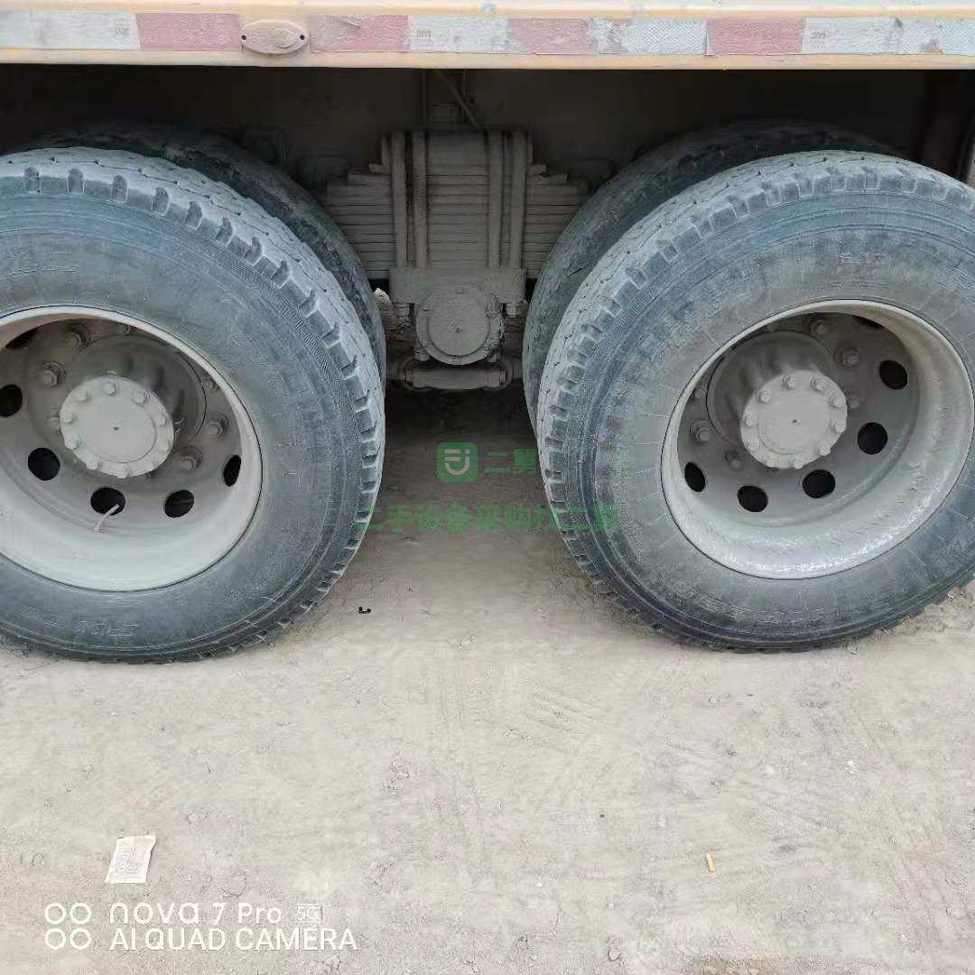 出售一臺(tái)17年國(guó)五三一攪拌車，大12方 濰柴發(fā)動(dòng)機(jī)