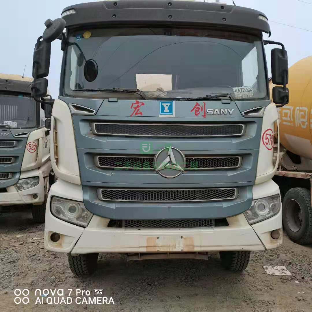 出售一臺(tái)17年國(guó)五三一攪拌車，大12方 濰柴發(fā)動(dòng)機(jī)