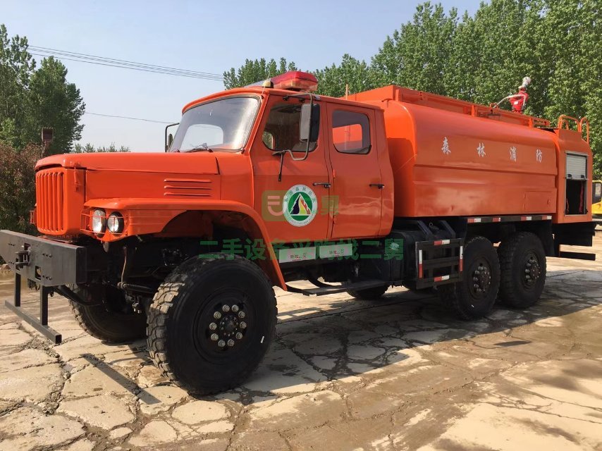 河北出售二手的九成新的246六驅消防車