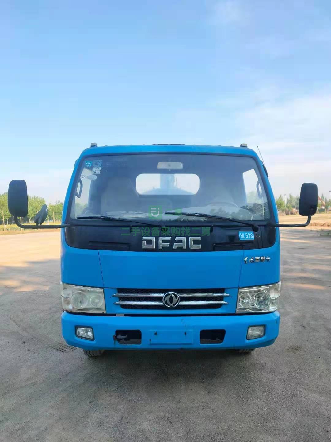 出售東風多利卡新款4立方吸糞車帶360度旋轉抱桿