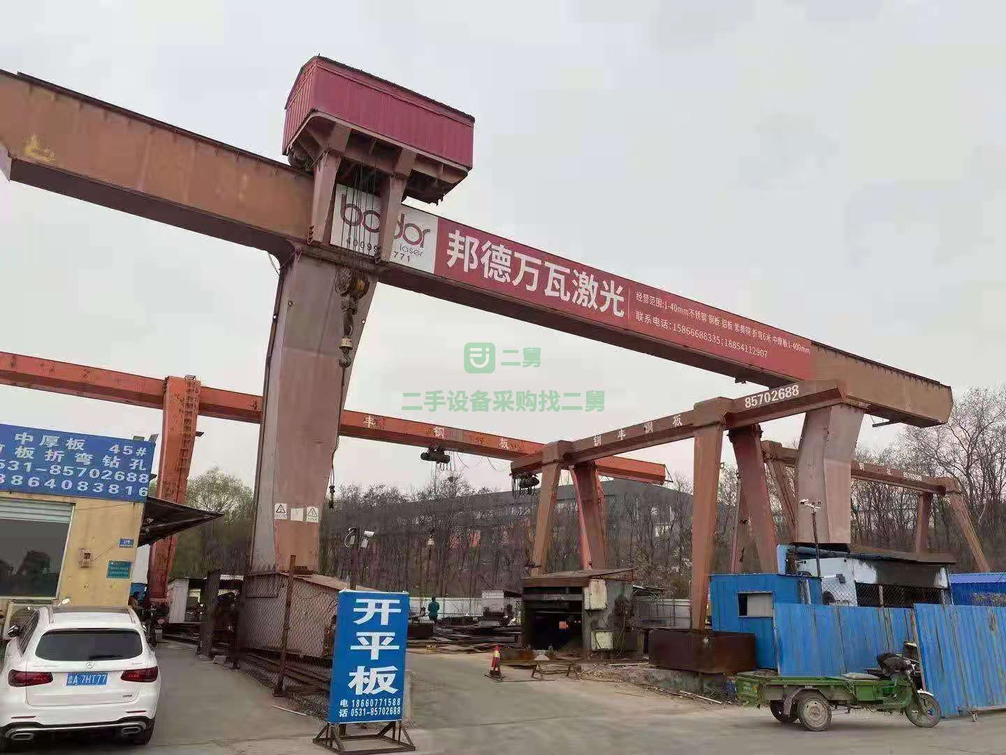出售32噸跨度22米各懸7米偏掛L型龍門吊一臺