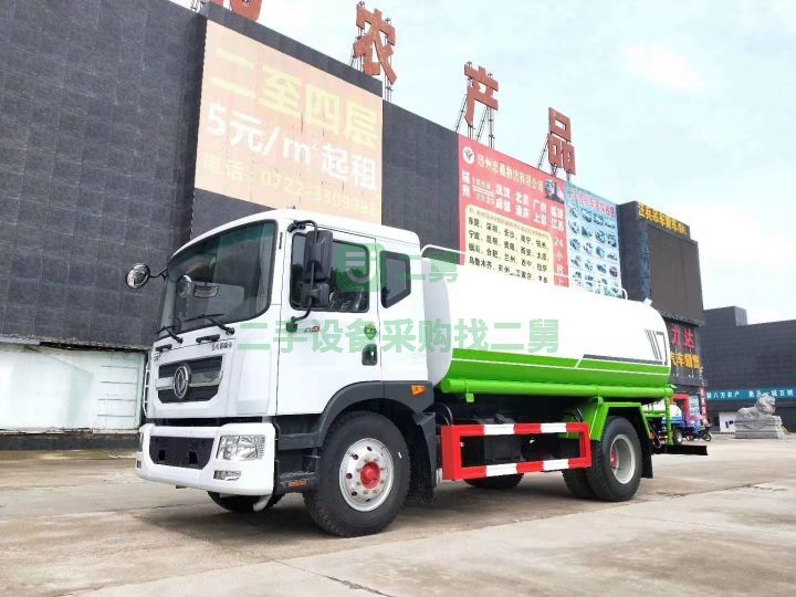 江蘇出售國六東風多利卡12方灑水車