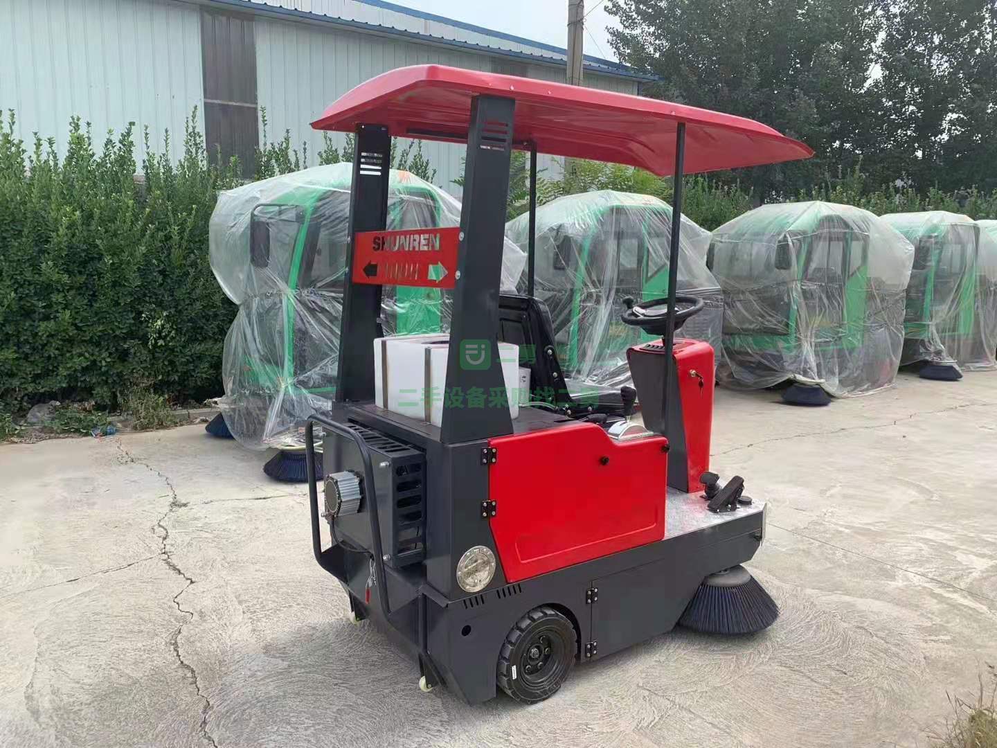 出售電動掃地車五刷勇士清掃寬度1500～1850