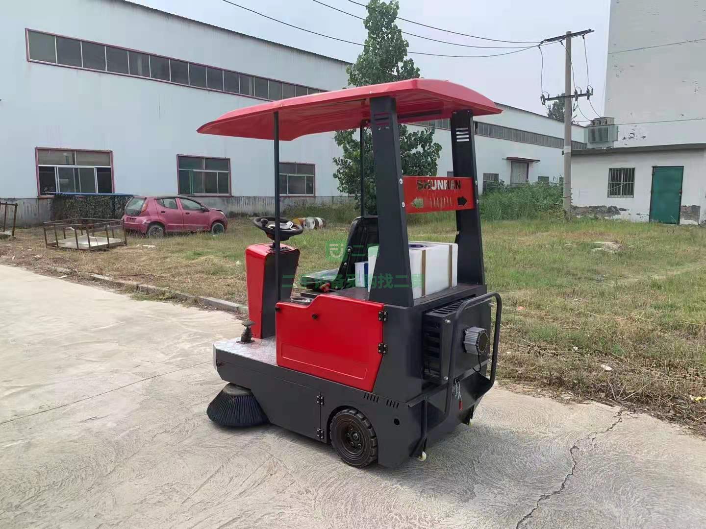 出售電動掃地車五刷勇士清掃寬度1500～1850