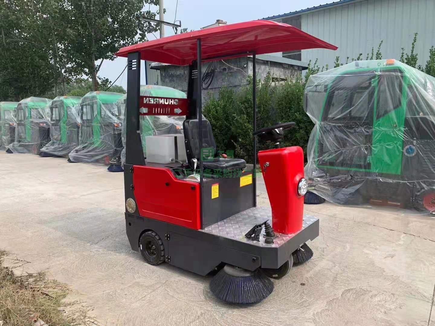 出售電動掃地車五刷勇士清掃寬度1500～1850