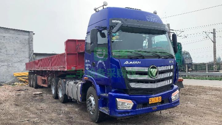 出售18-12月新款歐曼400馬力牽引車
