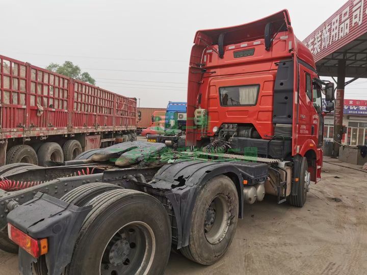 出售原版原漆全車鋁圈，免維護(hù)橋J6P/500馬力牽引車輪胎九成新