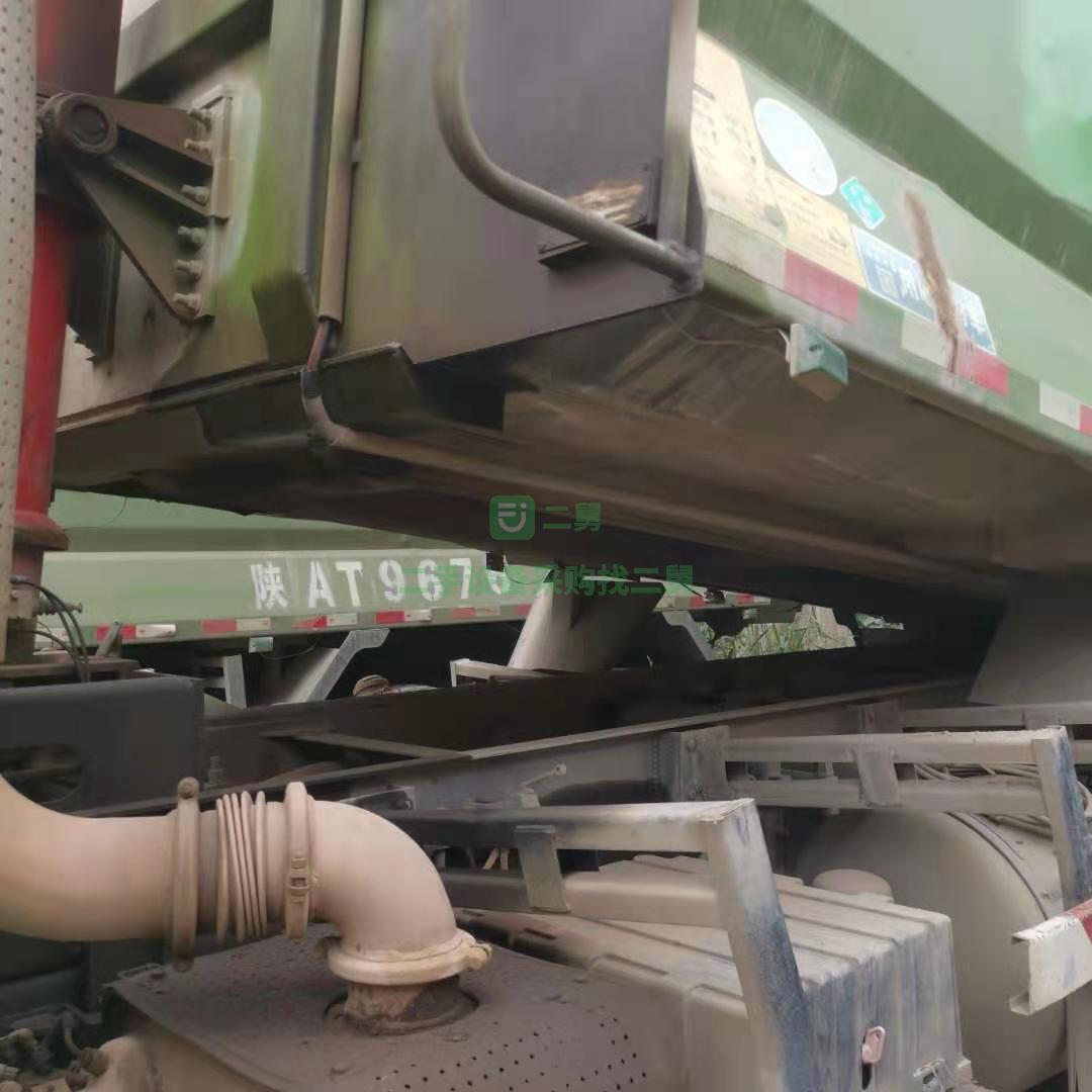 出售一臺17年新德龍M3000自卸車，國五排放