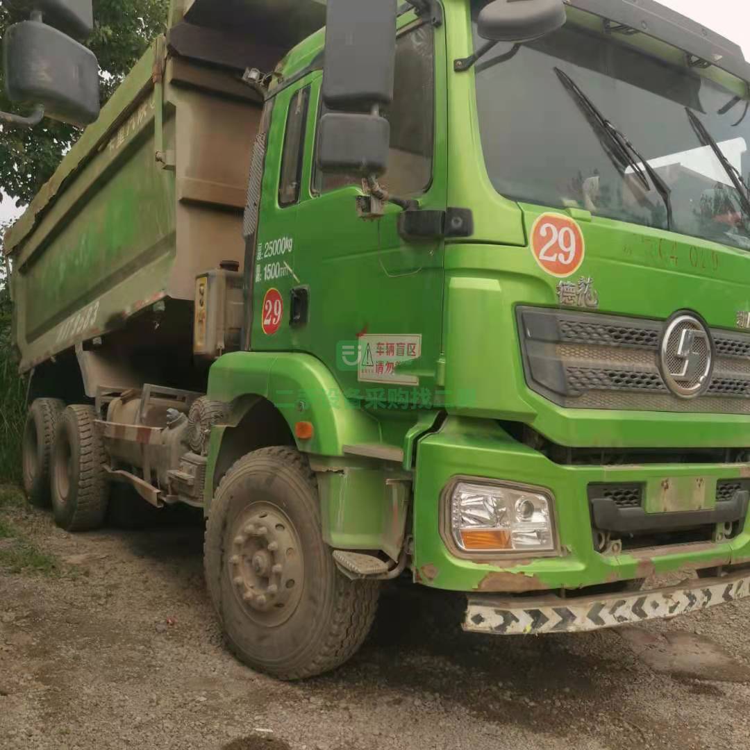 出售一臺17年新德龍M3000自卸車，國五排放