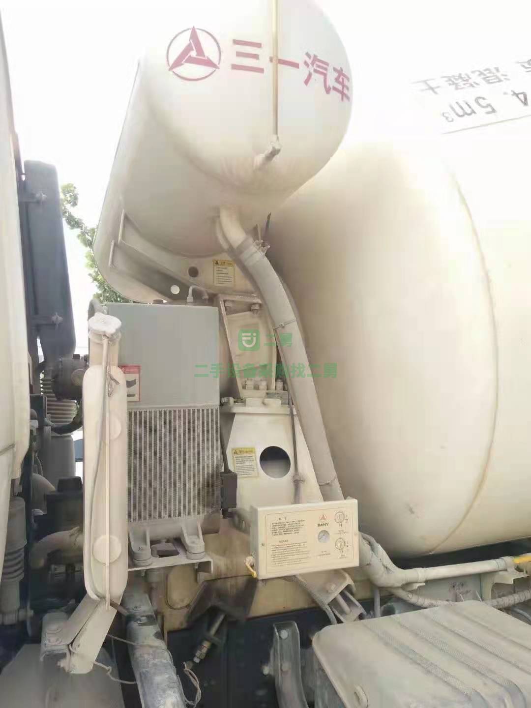 出售一臺19年國五12方三一攪拌車 濰柴發動機 336馬力