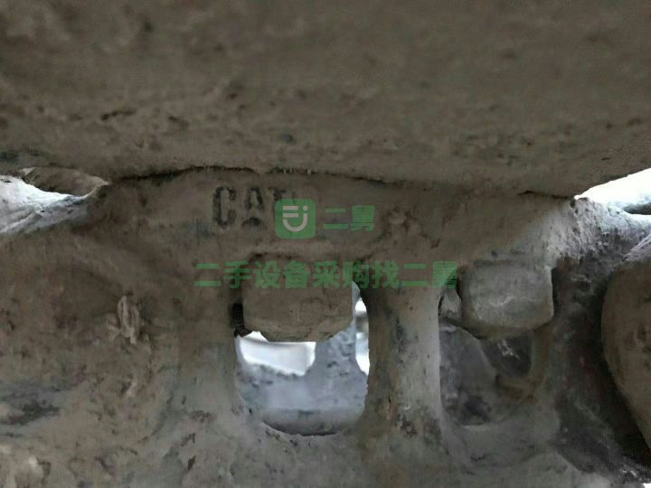 出售二手八成新的挖掘機卡特320D